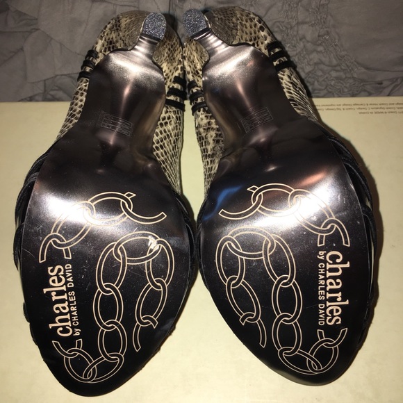 Charles x Charles David Primm Snakeskin Pump - 5.5 - Picture 5 of 8